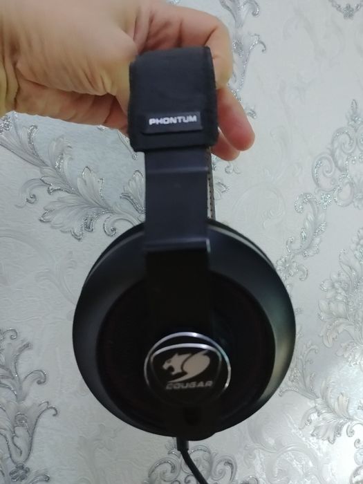 Наушники Cougar phontum