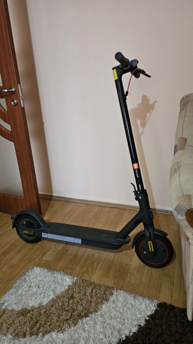 Trotineta Xiaomi Electric scooter pro 2. Garantie