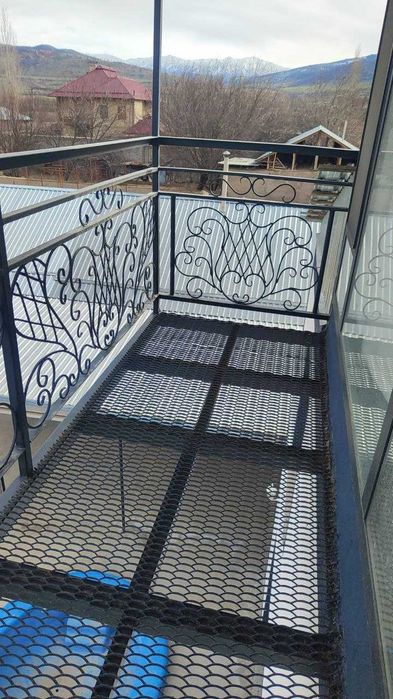 Дача за пределом Города Газалкента в сторону Чарвака