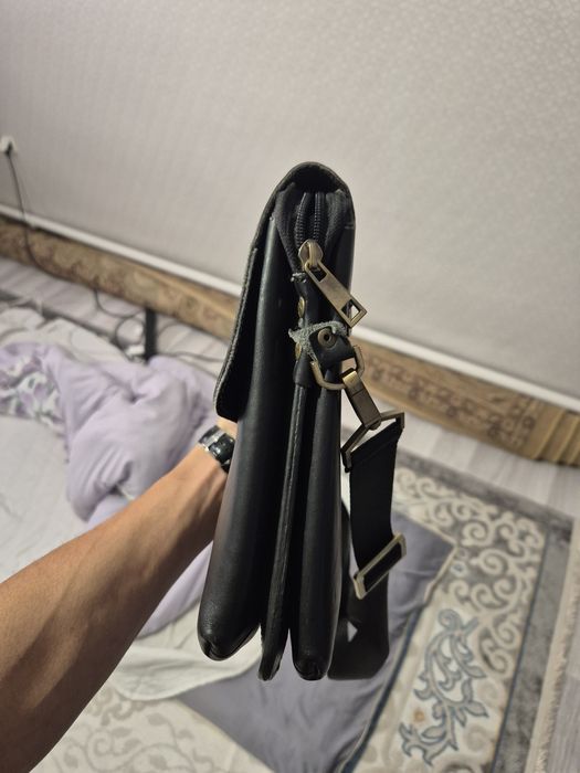 Барсетка кожаная