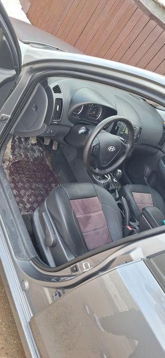 Hyundai i30 1.4 benizna