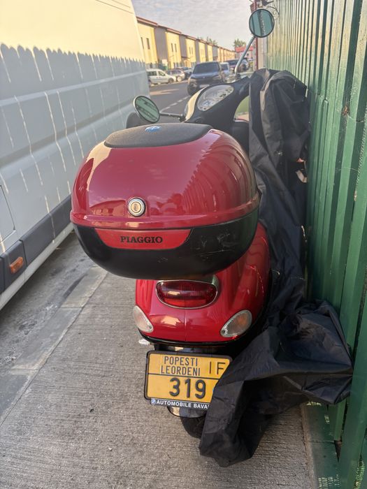 Piaggio vespa et 4 an 2001