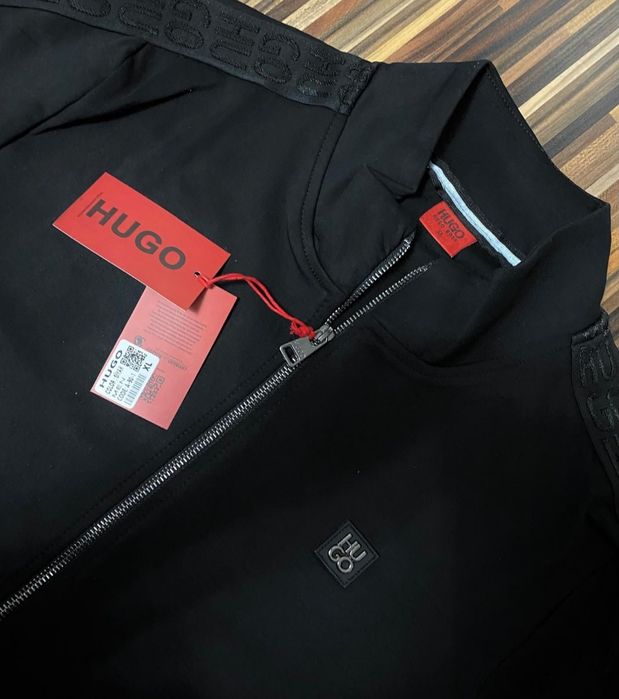 Vând compleu nou de bărbați Hugo