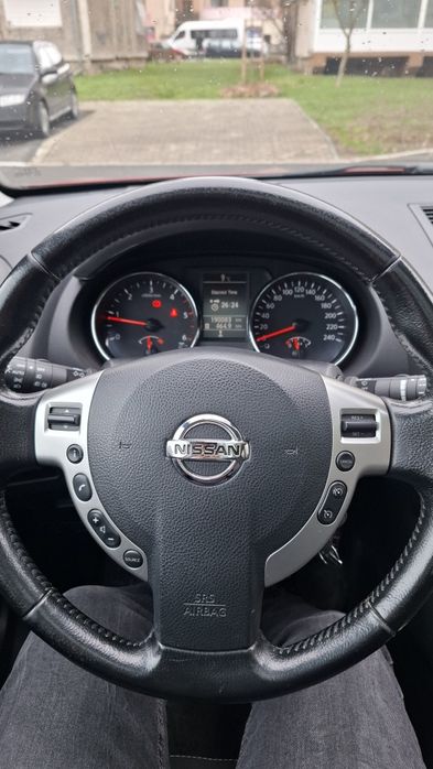 Nissan Qashqai j10