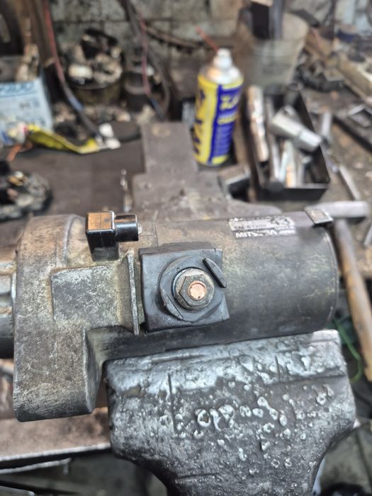 Продам стартер на Хонду цэрв.