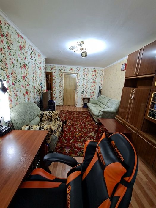 3 комнатный квартира район парк кирова