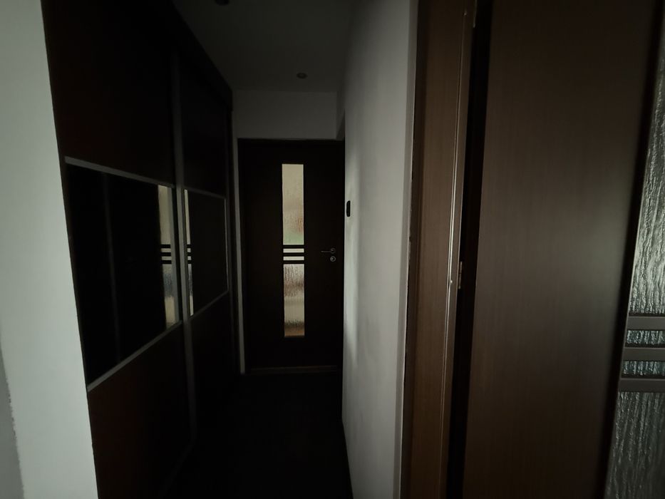 Inchiriez apartament 3 camere