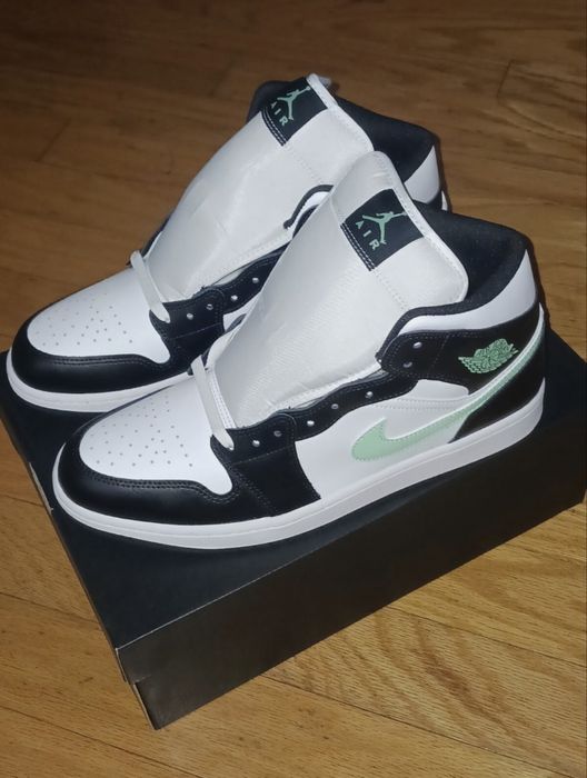 Nike Air Jordan 1 Mid DQ8426-103  46н. 30см