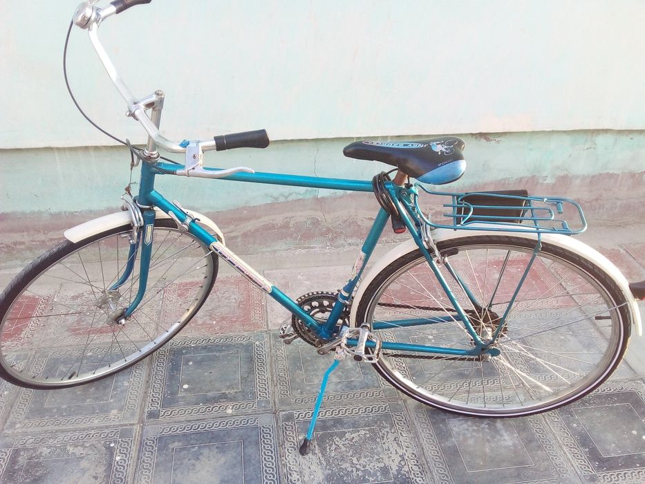 Velosiped Turist sotiladi