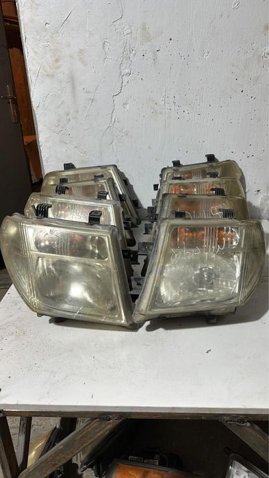 Фары на Nissan Pathfinder R51