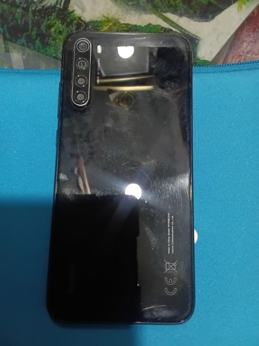 Продаю Redmi note 8