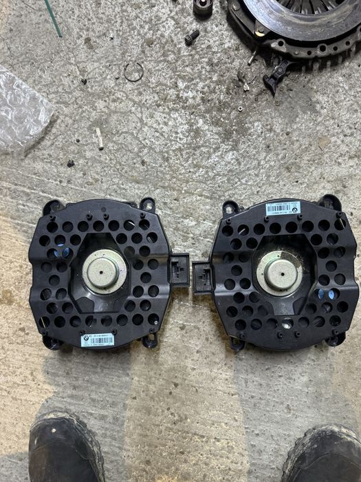 Басове хи фи бмв х5 е70 х6 е71 bmw x5 e70 x6 e71 hi fi колони