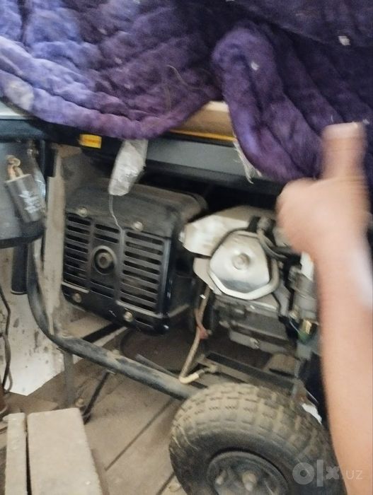 Генератор 6.5 кВт HYUNDAI