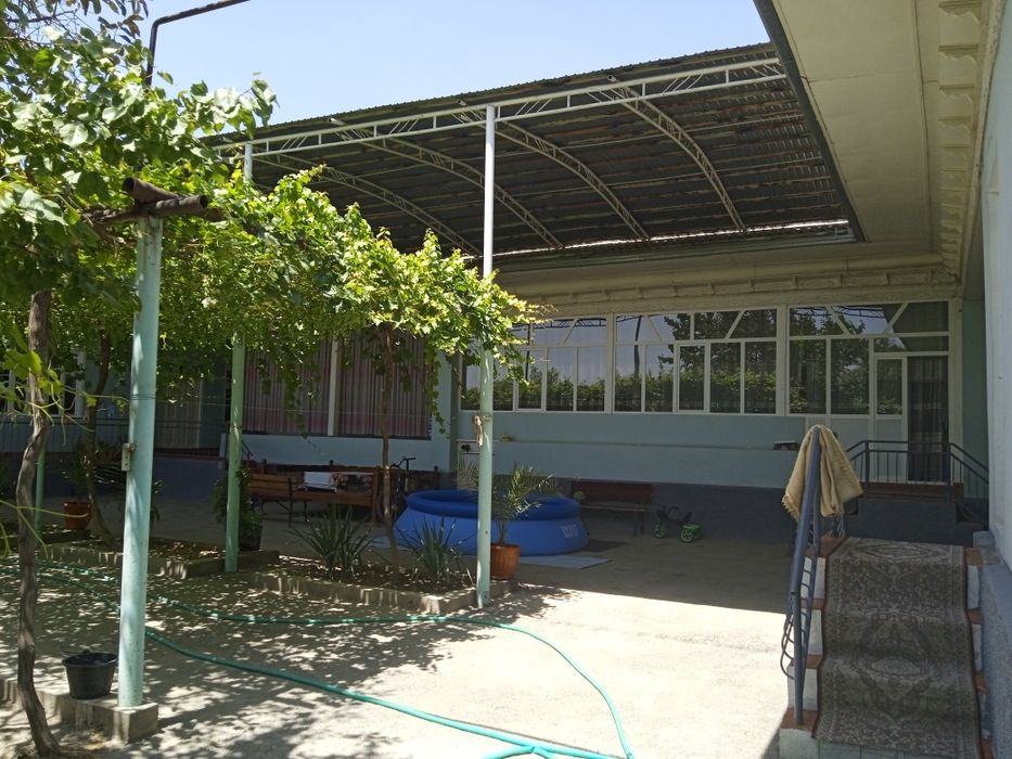 Xovli uy SOTILADI!   80.000$ kami bor