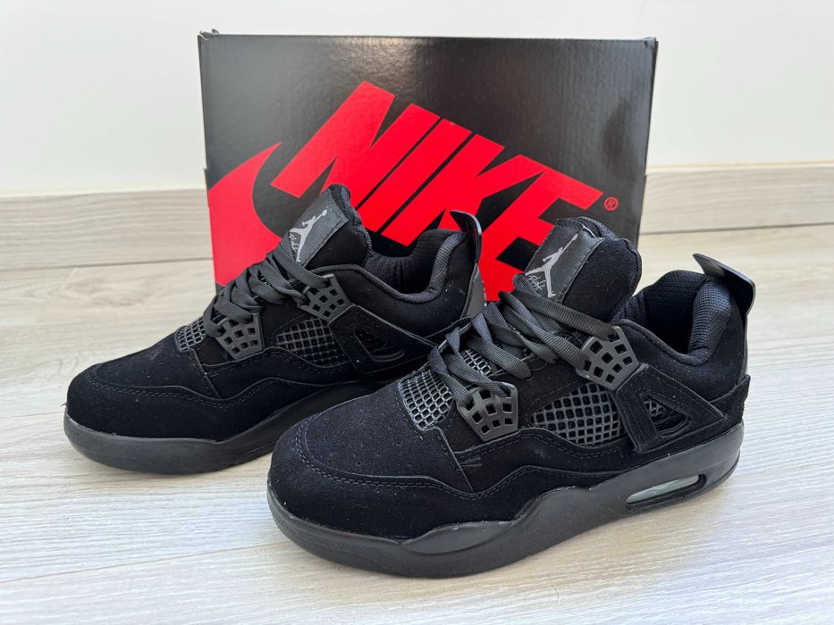 Adidasi AIR JORDAN 4 Black Cat, Produs Nou NIKE - Full Box
