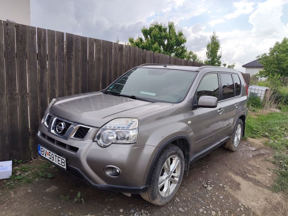 NISSAN X-Trail 2013