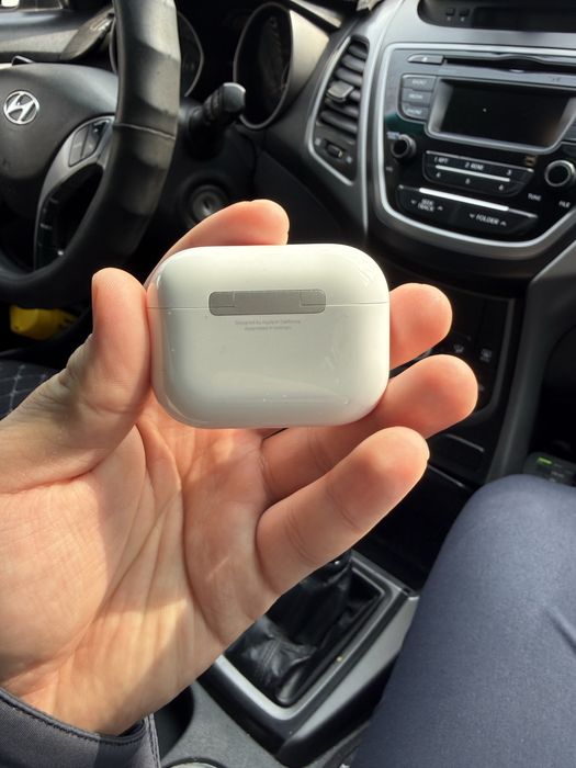 Наушники Apple AirPods Pro 3