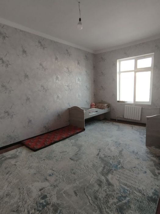 Уй срочно сотилади