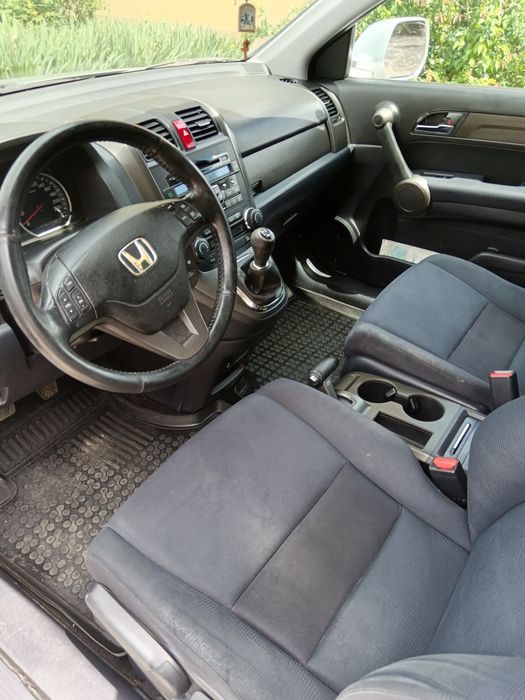 Honda CR-V 2010, бензин