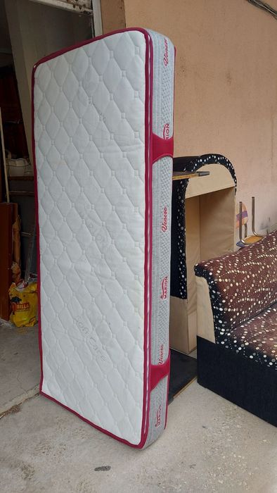 Единичен Матрак - Двулицев