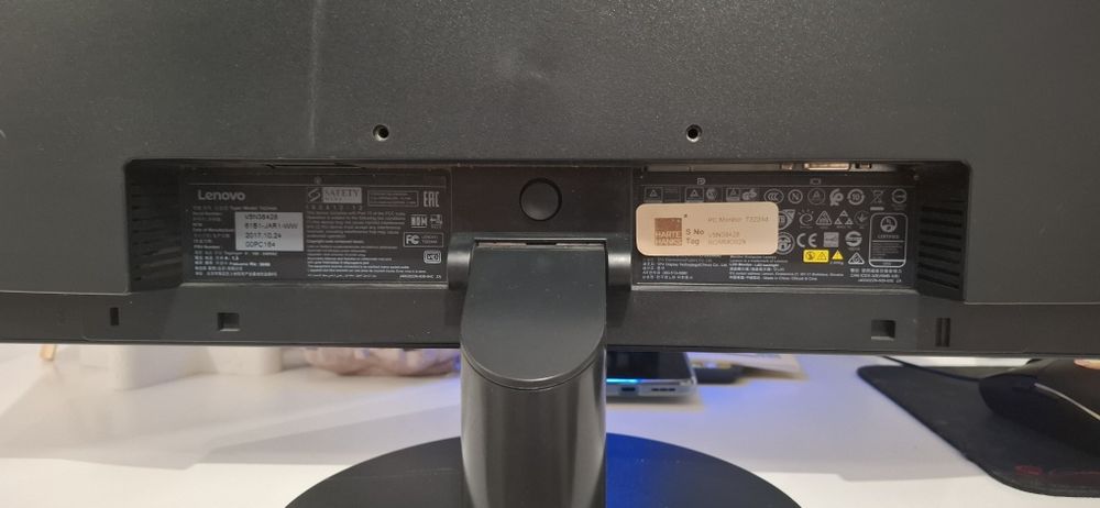 Monitor Lenovo ThinkVision