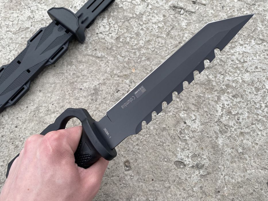 ловен нож тактическият+компас+кремък+точило за оцеляване Columbia USA