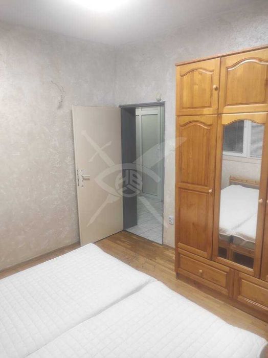 Дава се под наем Тристаен апартамент в Пловдив, Кючук Париж - 100 кв.м за 550 € - Снимка #10