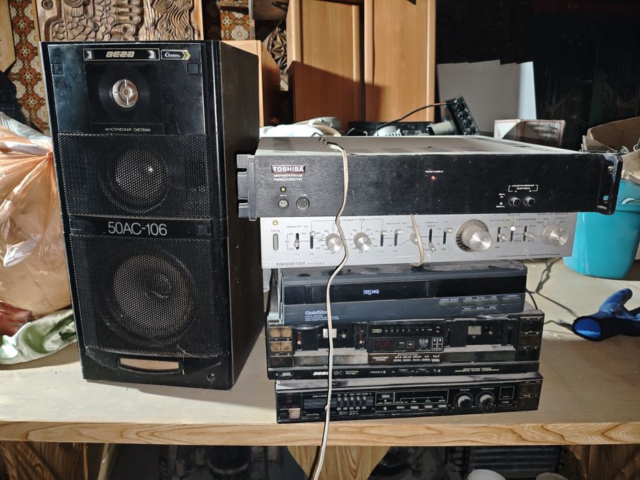 Продам большой набор аудиоаппаратуры