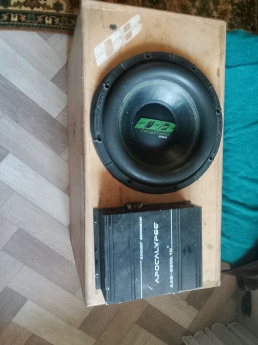 Продам мощный комплект автозвука