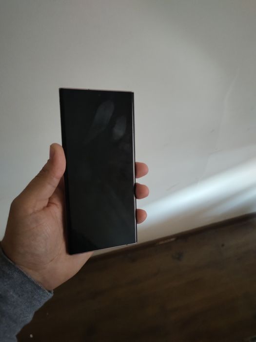 Samsung note 20ultra xolati ideal imeikadan utgan aybi yoq