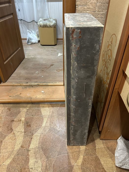 Продам сейф металический