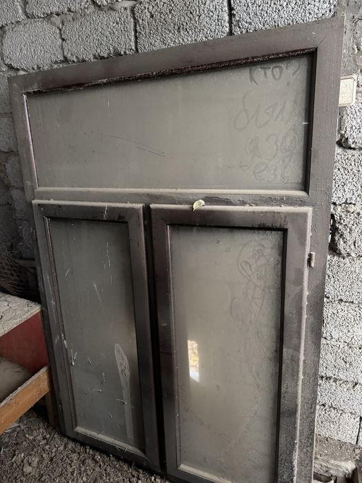 Деревяные рамы 2шт.