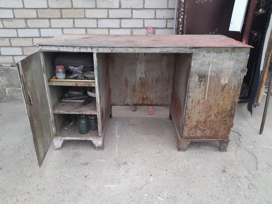 Продам верстак .