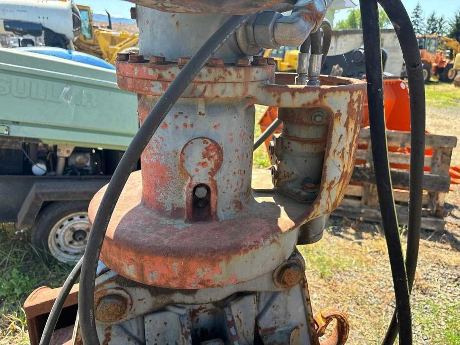 Cupă graifer hidraulică Atlas T630 cu rotire