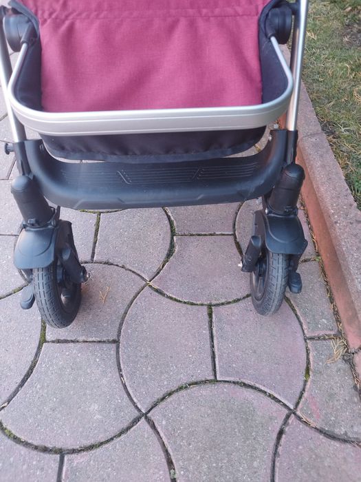 Cărucior copii .