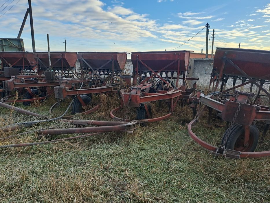 Продам к 700 с 5ти сеялками