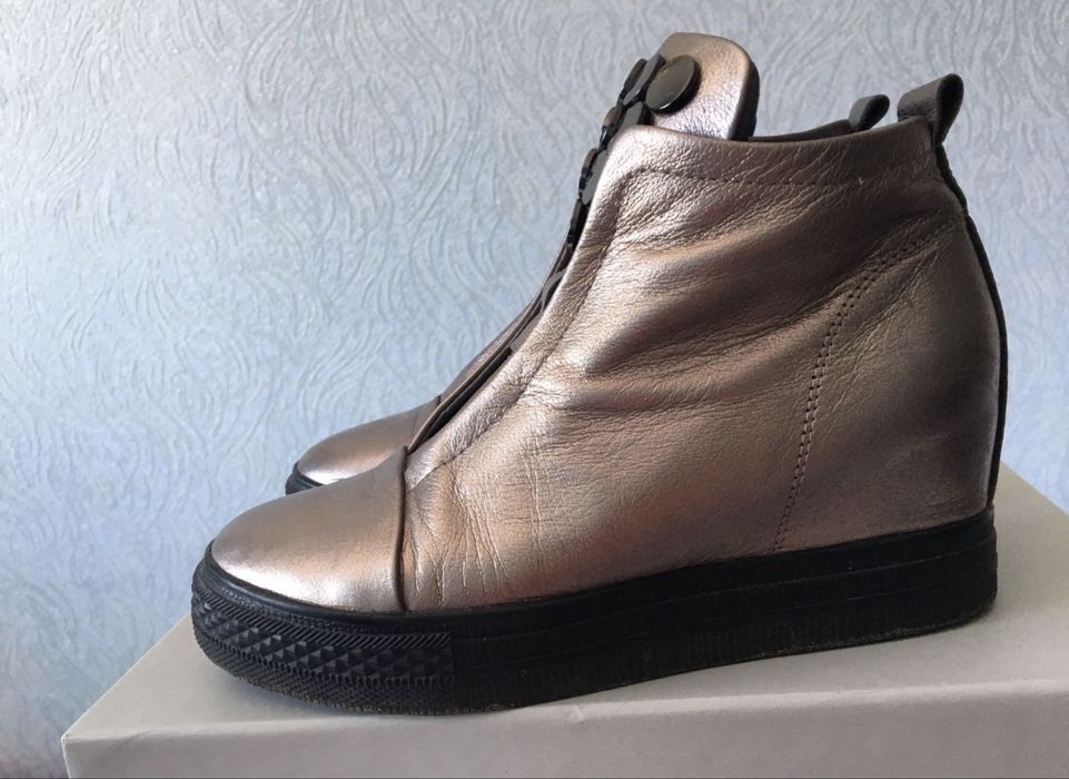 Ботинки на платформе натур кожа