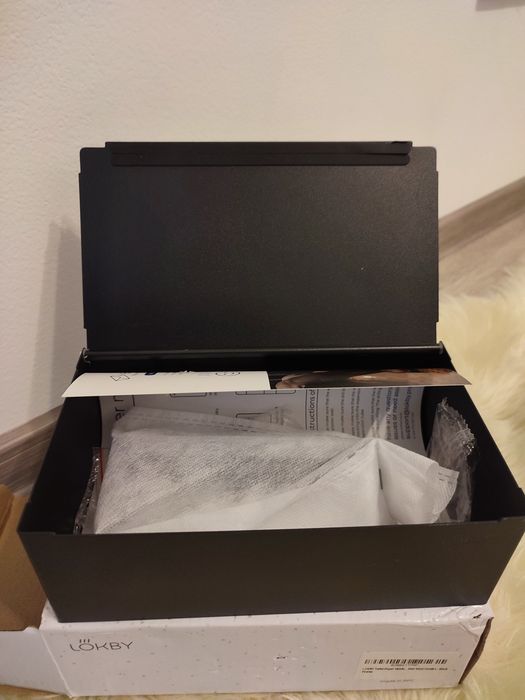 Suport hartie igienica cu raft culoare negru