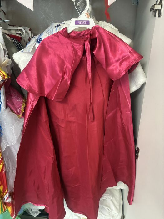 Наряды костюмы одежда на девочку