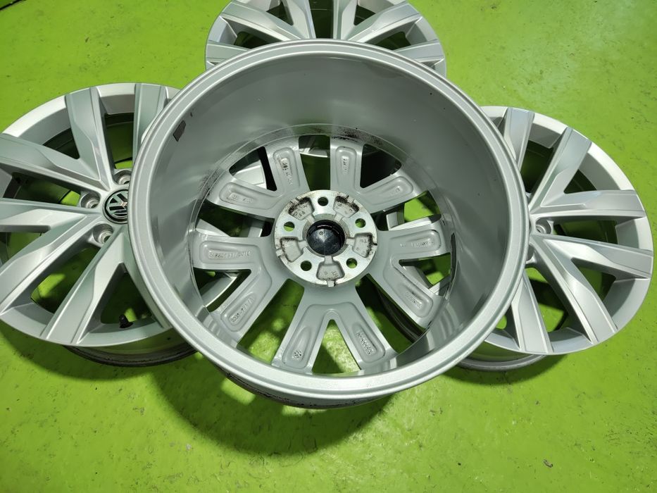 17 5x112 Vw Passat B8 лети джанти 5х112 пасат