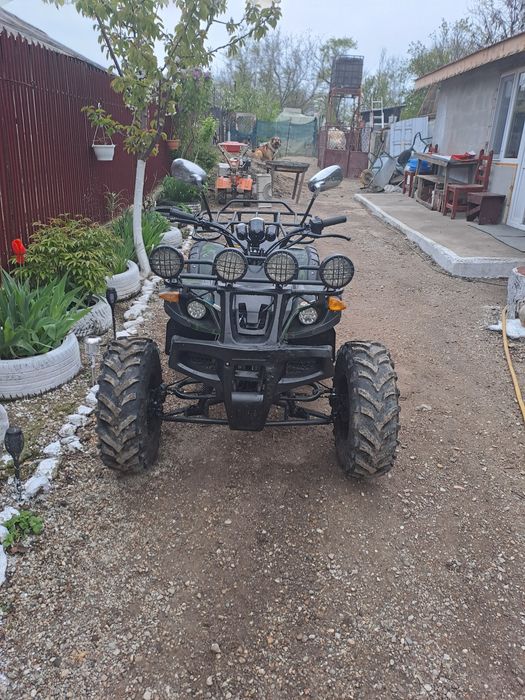 Vînd ateve marca hamăr motor 250