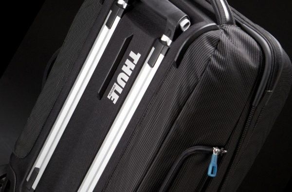 Чемодан-рюкзак Thule Crossover Rolling Carry-On