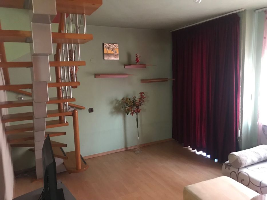 Дава се под наем Четиристаен апартамент в Благоевград, Широк център - 100 кв.м за 382.5 € - Снимка #3