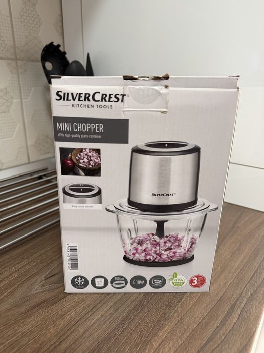 Chopper silver crest