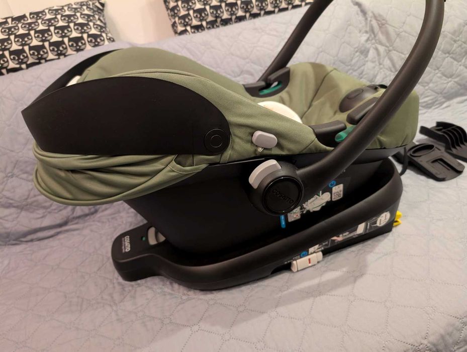 Неползвана кошница / седалка за новородено COSATTO с isofix основа