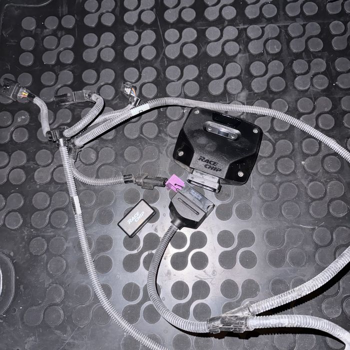 RaceChip GTS5 Black Mercedes OM654 220CDI за C , E class , GLC и др