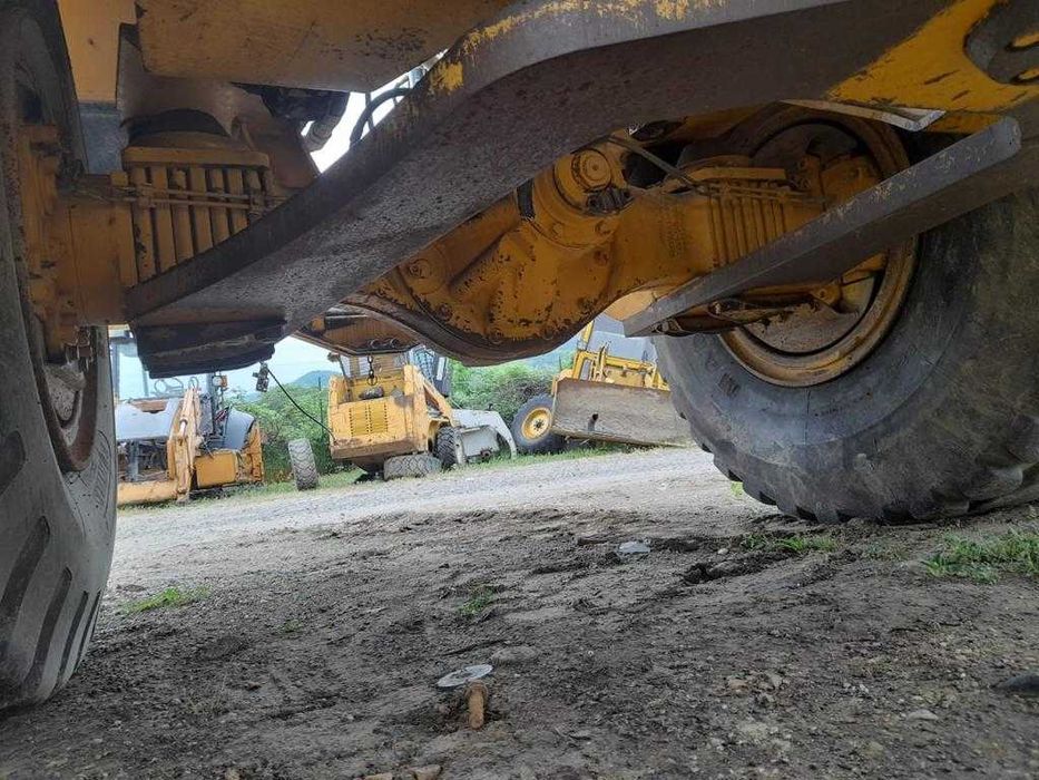 Axa dumper Volvo A30C , punte