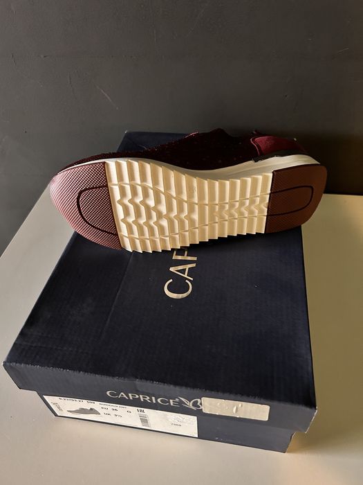 Sneakers piele damă CAPRICE cu strasuri • Mărimea 36 • Noi în cutie