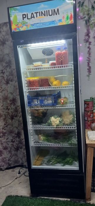 Холодильник для магазина