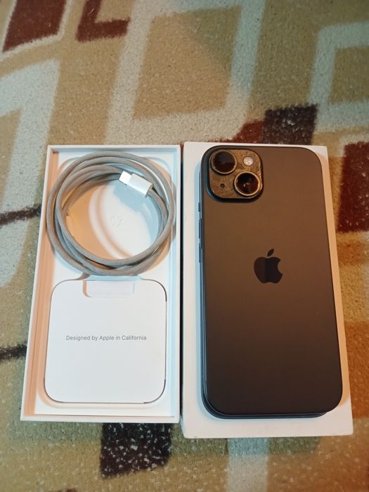 Продам iPhone 15